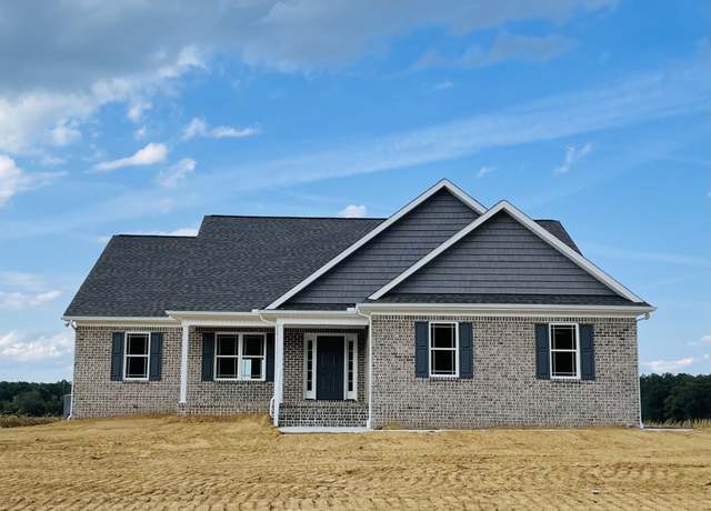 Property at 323 Hidden Hills Ln, Summertown, TN 38483, 3 beds, 2 baths