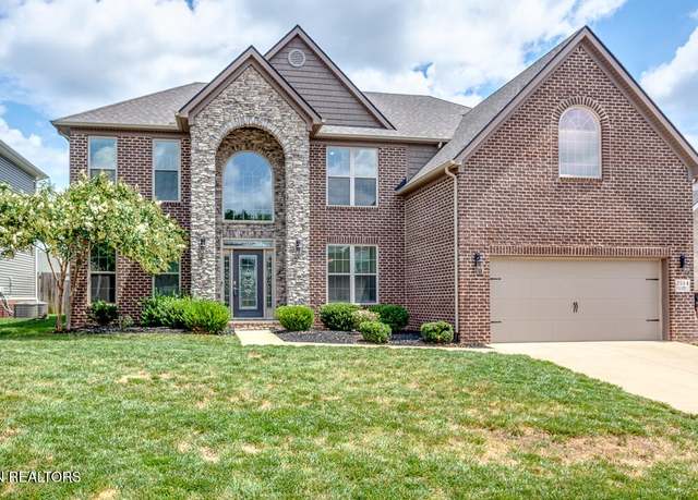 Property at 2514 Windjammer Ln, Knoxville, TN 37932, 4 beds, 2.5 baths