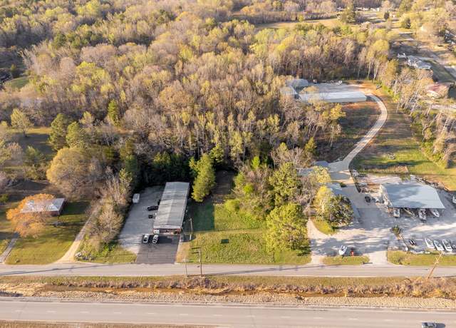 Property at 1429 Elm Dr, Killen, AL 35645