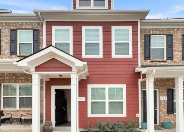 Property at 147 Addi St, Pleasant View, TN 37146, 2 beds, 2.5 baths