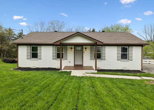 Property at 318 Jays Cir, Woodbury, TN 37190, 3 beds, 2 baths