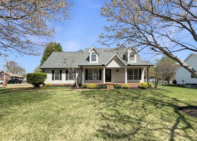 Property at 104 Hunterwood Dr, White House, TN 37188, 3 beds, 2.5 baths