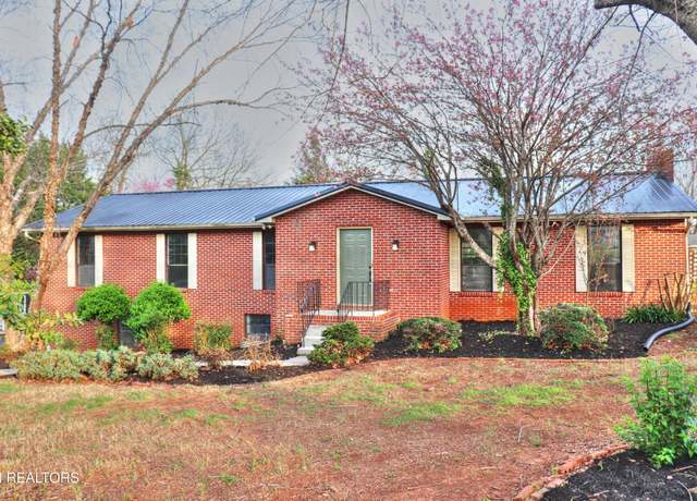 Property at 4230 Ventura Dr, Knoxville, TN 37938, 5 beds, 4 baths