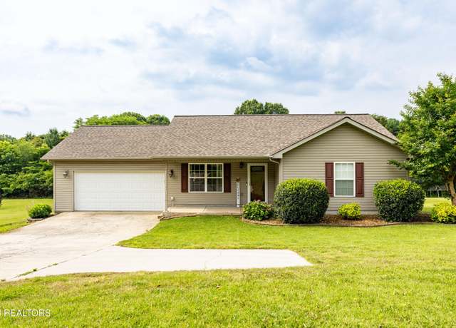 Property at 253 Oakland Rd, Sweetwater, TN 37874, 3 beds, 2 baths