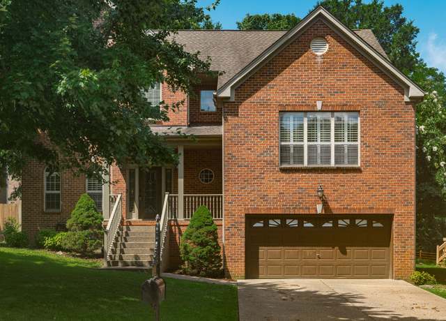 Property at 154 Coarsey Blvd, Hendersonville, TN 37075, 4 beds, 2.5 baths