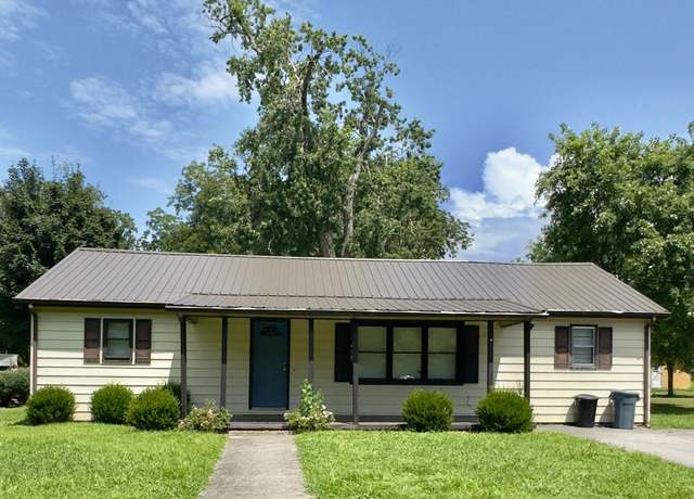 Property at 408 Horton St, Decherd, TN 37324, 3 beds, 1 bath