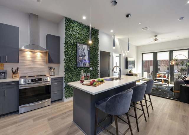 Property at 3100 Long Blvd, Nashville, TN 37203, 2 beds, 2 baths