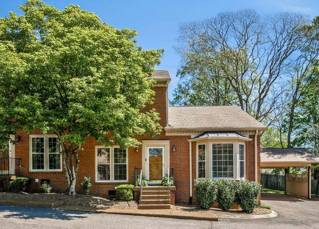 Property at 9 Sharonwood Dr, Nashville, TN 37215, 3 beds, 2 baths