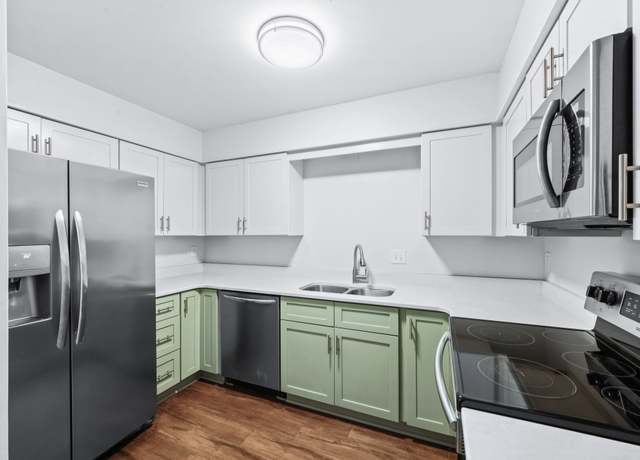 Property at 155 Ellington Pl, Madison, TN 37115, 2 beds, 2 baths