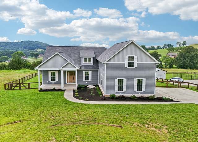 Property at 630 Bridle Path Ln, Hartsville, TN 37074, 3 beds, 2.5 baths