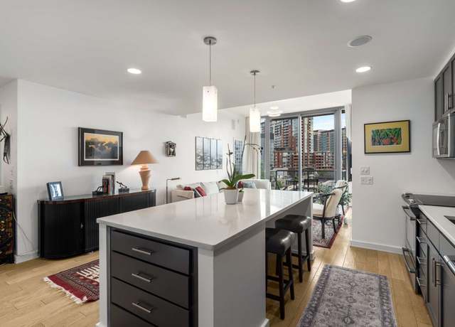 Property at 1212 Laurel St #304, Nashville, TN 37203, 2 beds, 2 baths