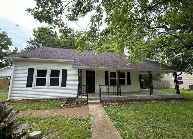 Property at 105 Murfreesboro St, Murfreesboro, TN 37127, 2 beds, 2 baths