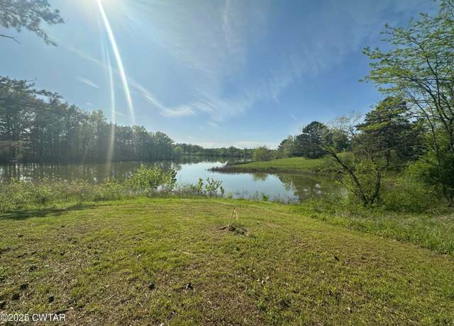 Property at 0 Mount Carmel Rd, Decaturville, TN 38329