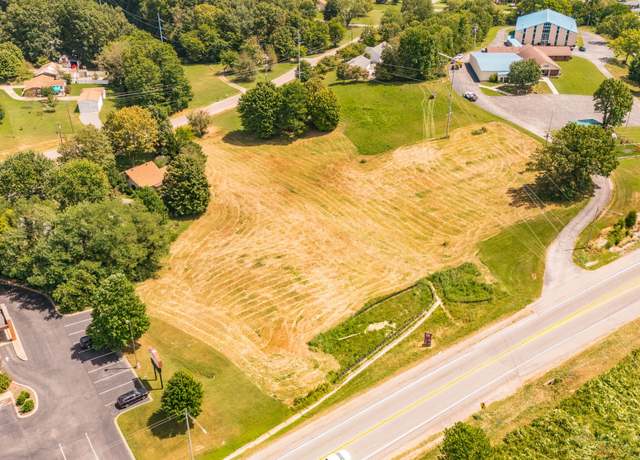 Property at 5270 New Highway 31e, Westmoreland, TN 37186