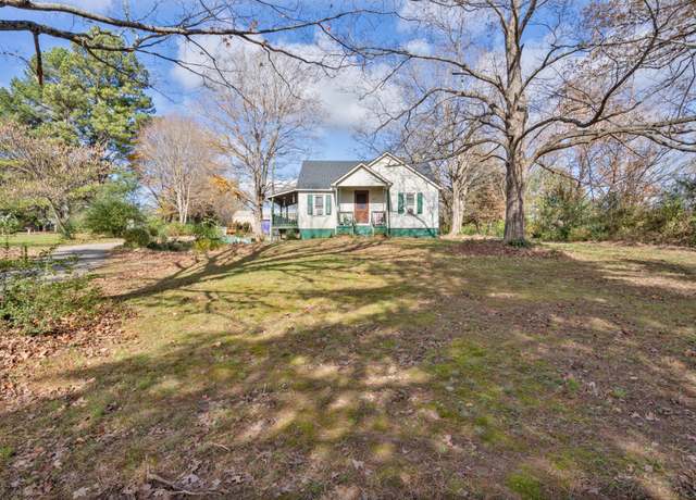 Property at 1147 Highway 13, Cunningham, TN 37052, 2 beds, 1 bath