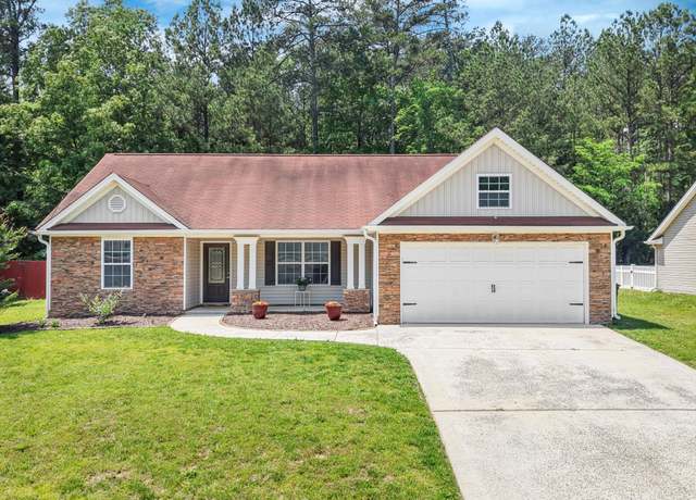 Property at 1038 Colony Cir, Fort Oglethorpe, GA 30742, 3 beds, 2 baths