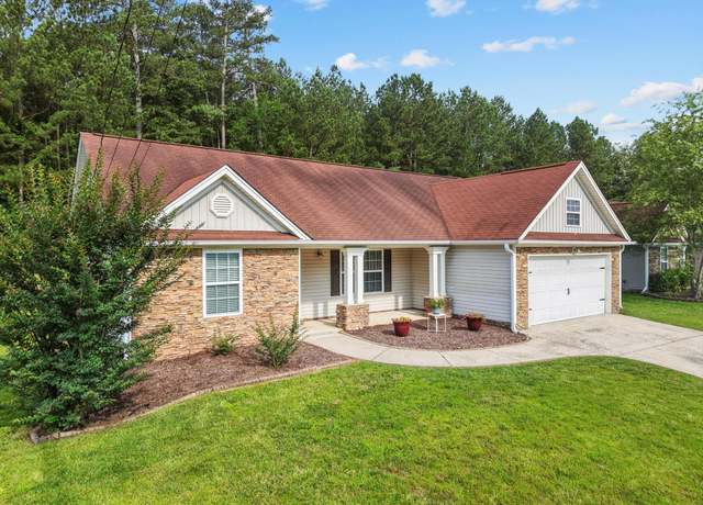 Property at 1038 Colony Cir, Fort Oglethorpe, GA 30742, 3 beds, 2 baths