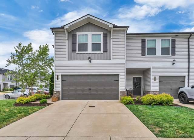 Property at 1264 W End Station Dr, Lebanon, TN 37087, 3 beds, 2.5 baths