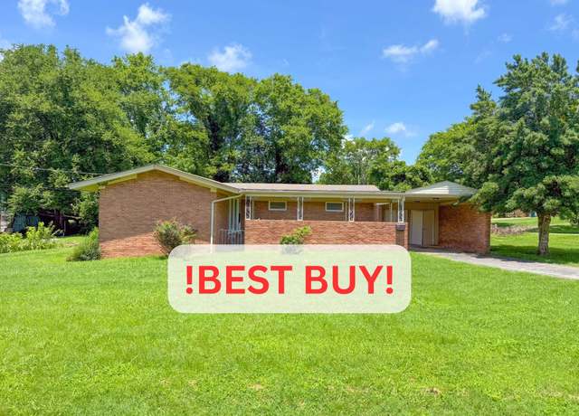 Property at 115 Horseshoe St, Pulaski, TN 38478, 3 beds, 2 baths