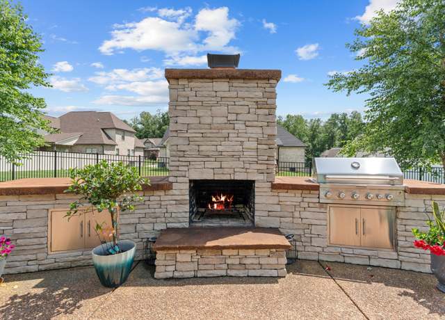 Property at 308 Fawns Pass, Lebanon, TN 37087, 4 beds, 3 baths