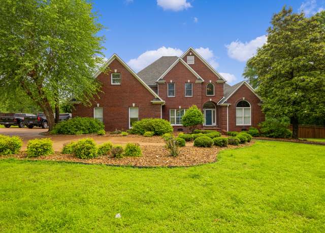 Property at 294 Beasley Dr, Lexington, TN 38351, 4 beds, 2.5 baths