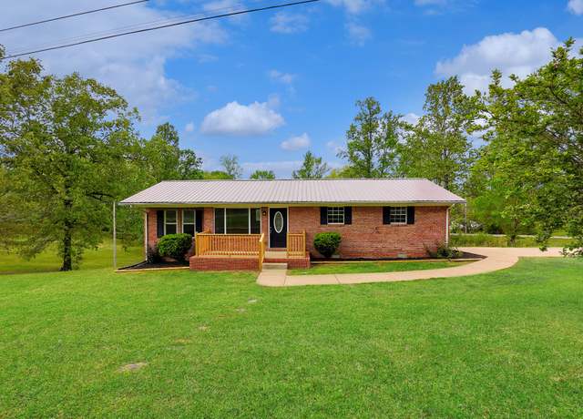 Property at 104 Bagsby Hill Ln, Dover, TN 37058, 4 beds, 2 baths