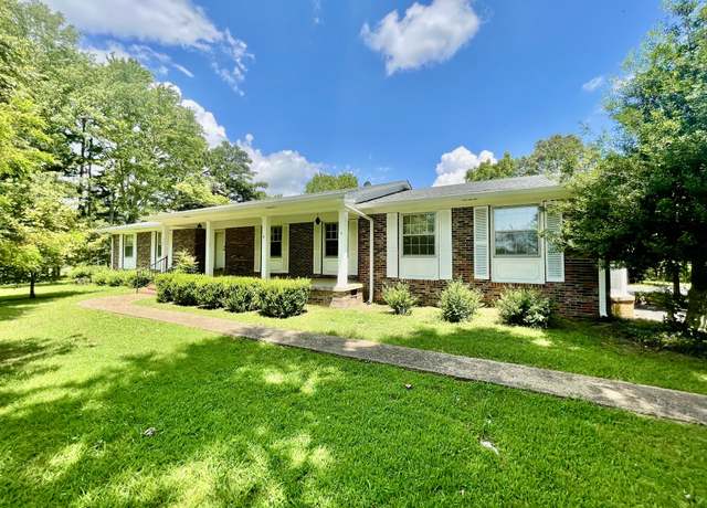 Property at 79 Bishop Rd, Lawrenceburg, TN 38464, 3 beds, 2 baths