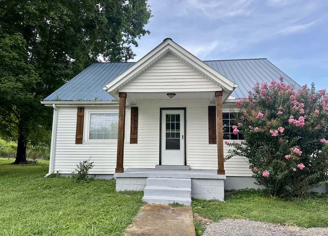 Property at 922 Trail St, Woodbury, TN 37190, 2 beds, 1 bath