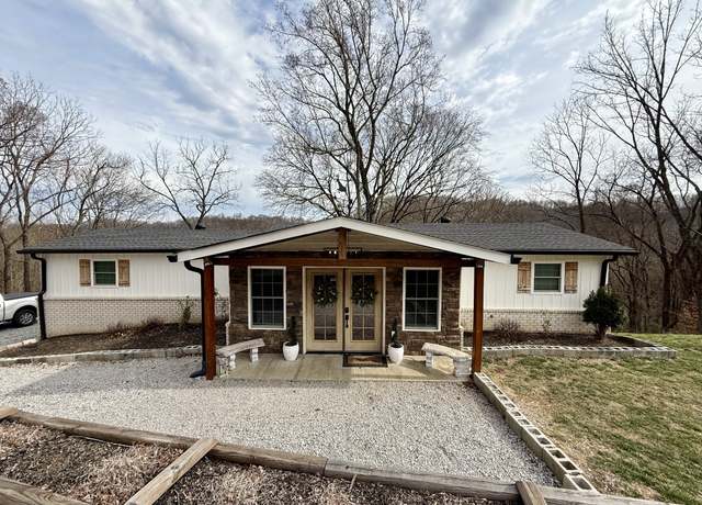 Property at 90 Maggart Rd, Elmwood, TN 38560, 4 beds, 2 baths