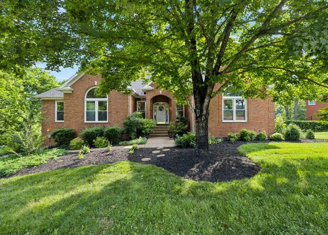 Property at 1925 Vicksburg Ln, Lebanon, TN 37087, 4 beds, 3.5 baths
