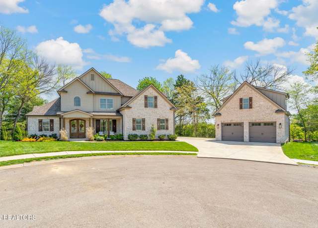 Property at 7702 Madgewood Ln, Knoxville, TN 37909, 4 beds, 3 baths