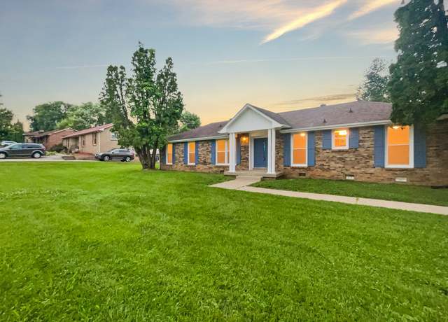 Property at 542 Morrison Dr, Clarksville, TN 37042, 4 beds, 2 baths