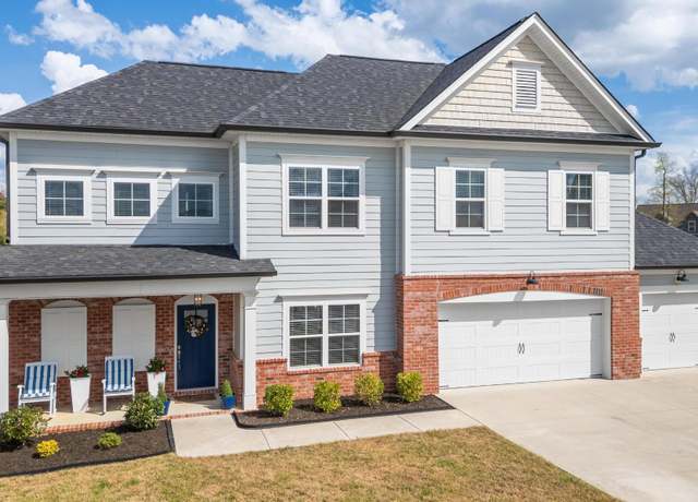 Property at 10920 Short River Ct, Soddy Daisy, TN 37379, 3 beds, 2.5 baths