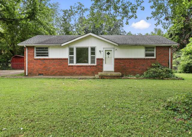 Property at 14 Fountainbleau Rd, Clarksville, TN 37042, 3 beds, 1 bath