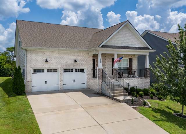 Property at 627 Castle Rd, Mount Juliet, TN 37122, 3 beds, 2 baths