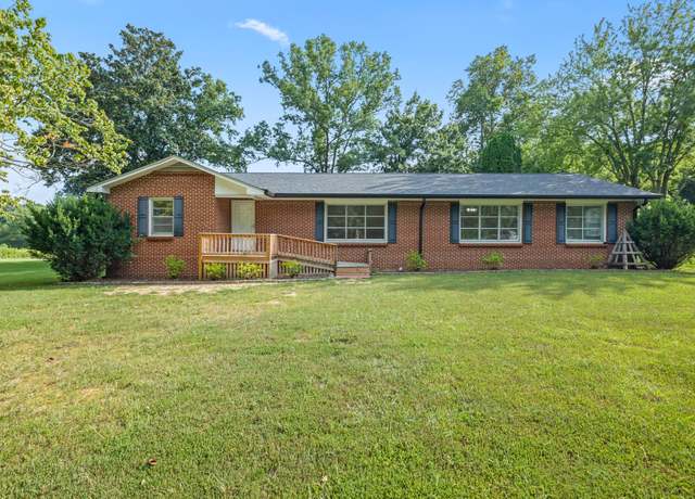 Property at 6510 Clemons Ridge Rd, Silver Point, TN 38582, 3 beds, 2 baths