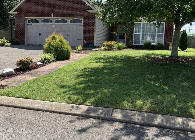 Property at 525 Callie Ave, Gallatin, TN 37066, 3 beds, 2 baths