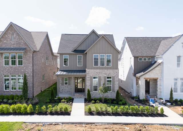Property at 5029 Owenruth Dr, Franklin, TN 37069, 4 beds, 3.5 baths