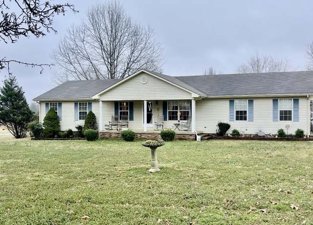 Property at 522 W Point Rd, Lawrenceburg, TN 38464, 3 beds, 3 baths