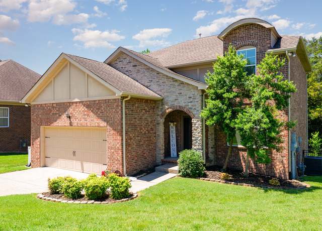Property at 8007 Timber Cove Dr, Mount Juliet, TN 37122, 4 beds, 2.5 baths
