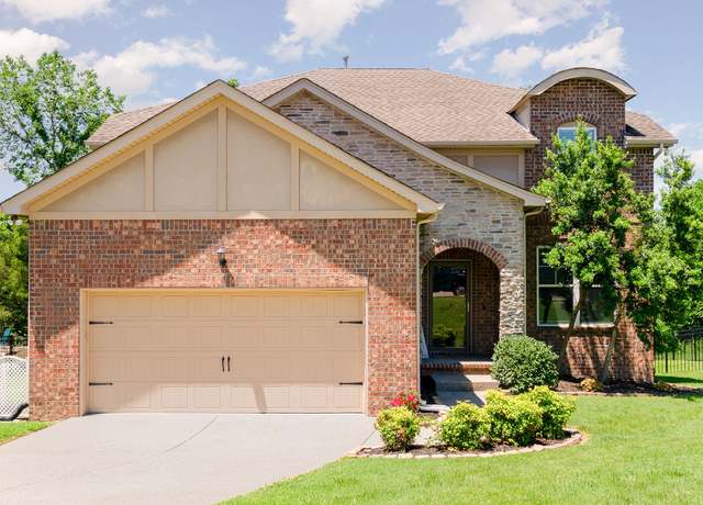 Property at 8007 Timber Cove Dr, Mount Juliet, TN 37122, 4 beds, 2.5 baths