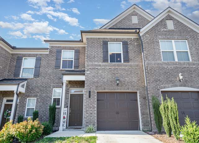 Property at 308 Cheval Dr, Gallatin, TN 37066, 3 beds, 2.5 baths