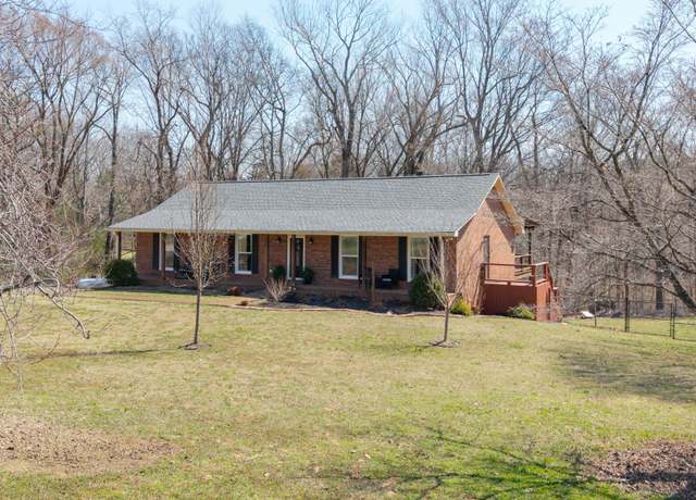 Property at 3622 Sweethome Rd, Ashland City, TN 37015, 3 beds, 2.5 baths