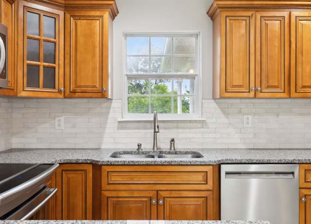 Property at 2907 York Rd, Pleasant View, TN 37146, 3 beds, 3 baths