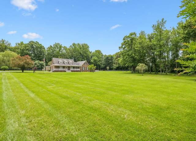 Property at 2907 York Rd, Pleasant View, TN 37146, 3 beds, 3 baths