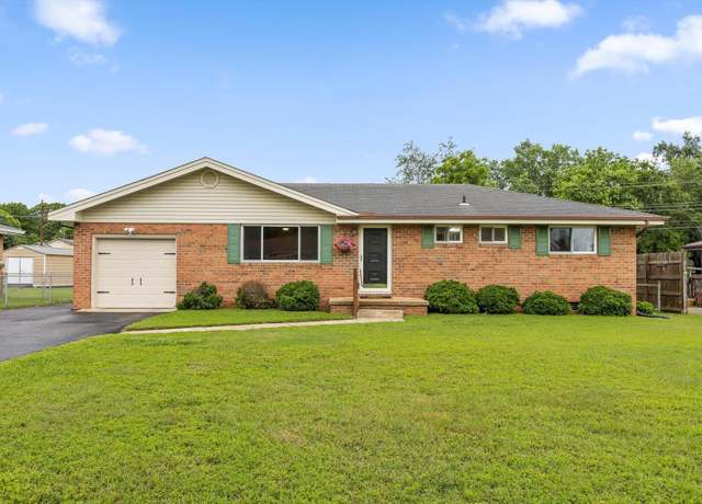 Property at 141 Greenfield Dr, Rossville, GA 30741, 2 beds, 1.5 baths