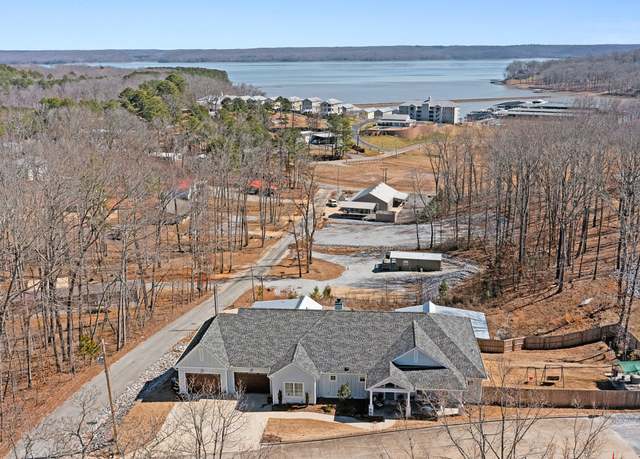 Property at 15 Driftwood Ln, Buchanan, TN 38222, 3 beds, 2 baths
