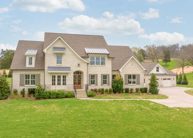 Property at 6211 Temple Rd, Franklin, TN 37069, 5 beds, 6 baths