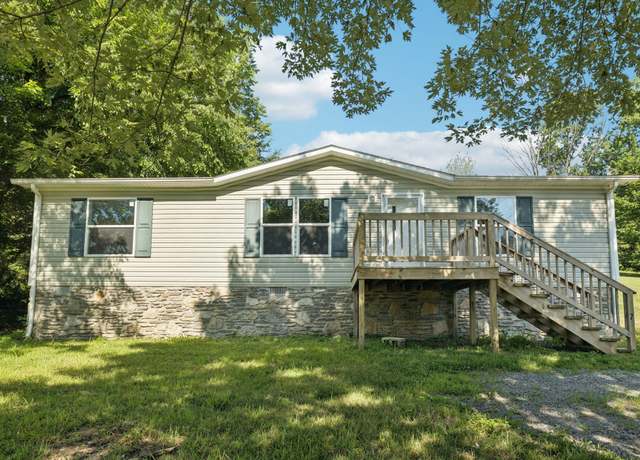 Property at 3117 Thompson Ln, Westmoreland, TN 37186, 3 beds, 2 baths