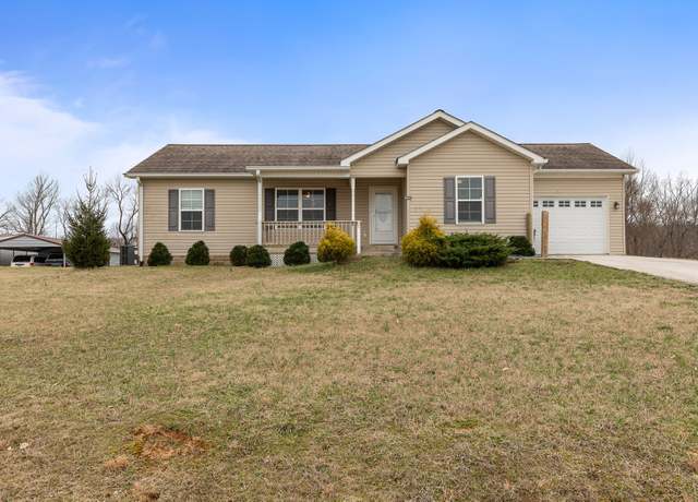Property at 138 Falls View Rd, Sparta, TN 38583, 3 beds, 2 baths